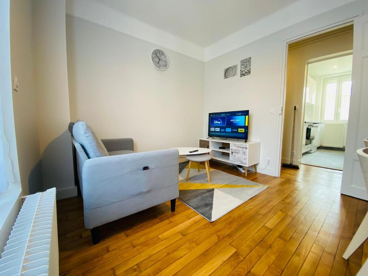 Cozy Appart' 2 Centre Ville Proche Gare Massy - Cozy Houses Екстериор снимка