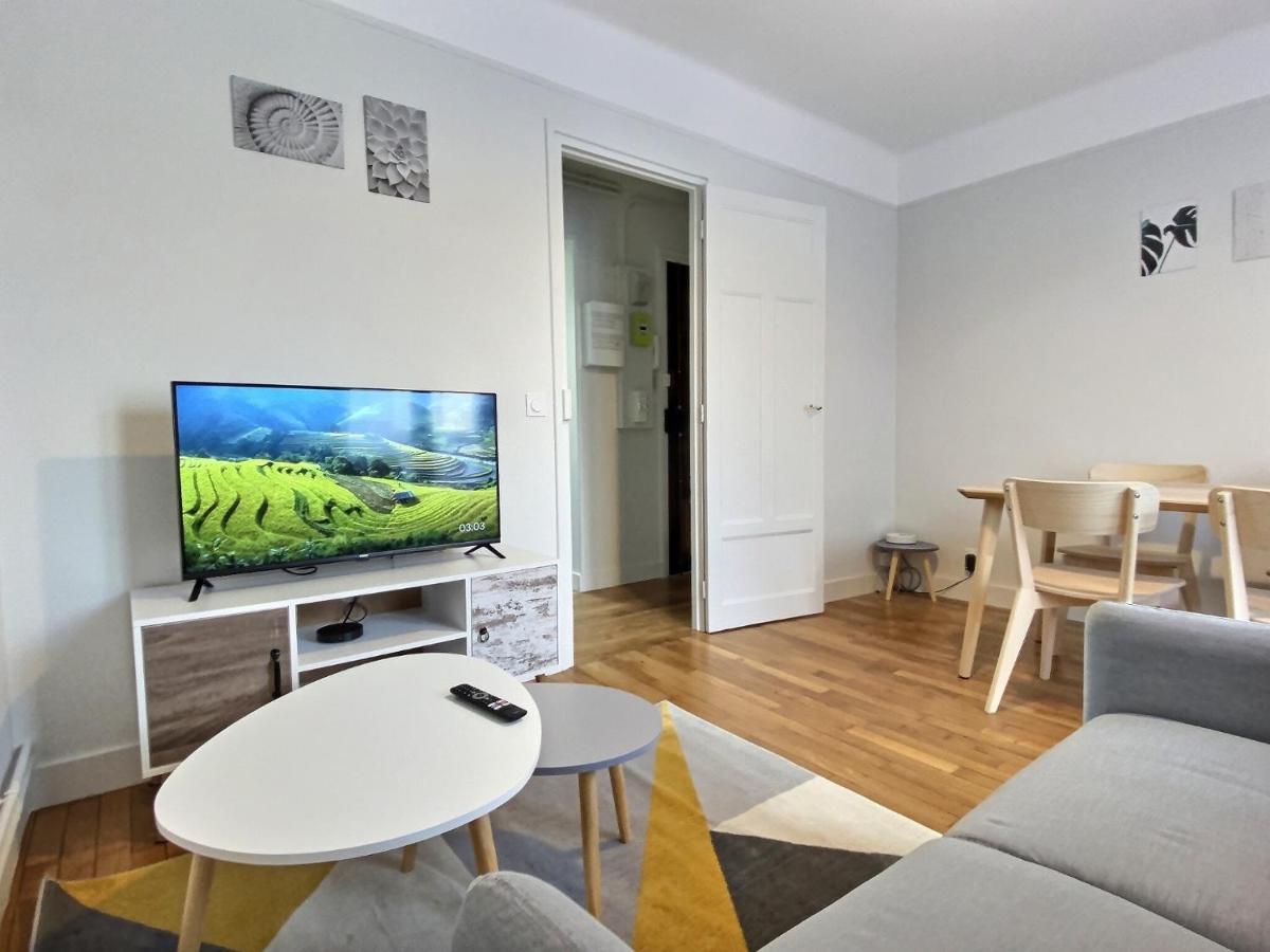 Cozy Appart' 2 Centre Ville Proche Gare Massy - Cozy Houses Екстериор снимка