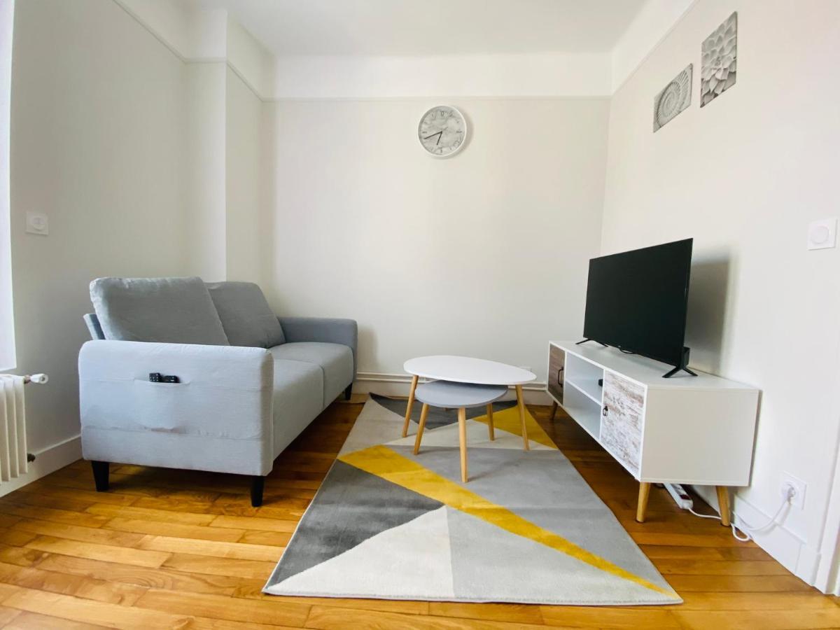 Cozy Appart' 2 Centre Ville Proche Gare Massy - Cozy Houses Екстериор снимка